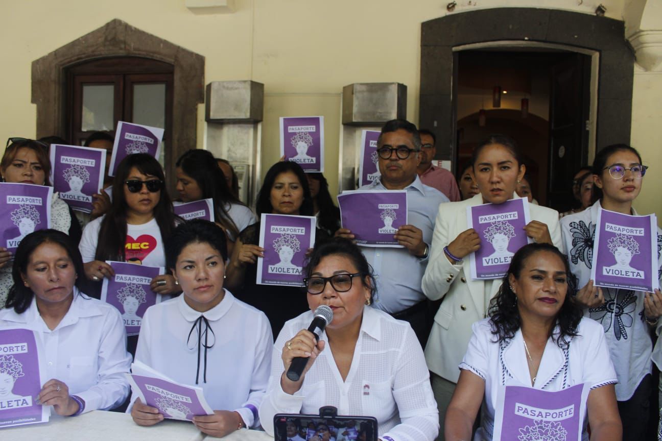 En Tlaxcala, presentan mujeres que apoyan a Marcelo el Pasaporte Violeta